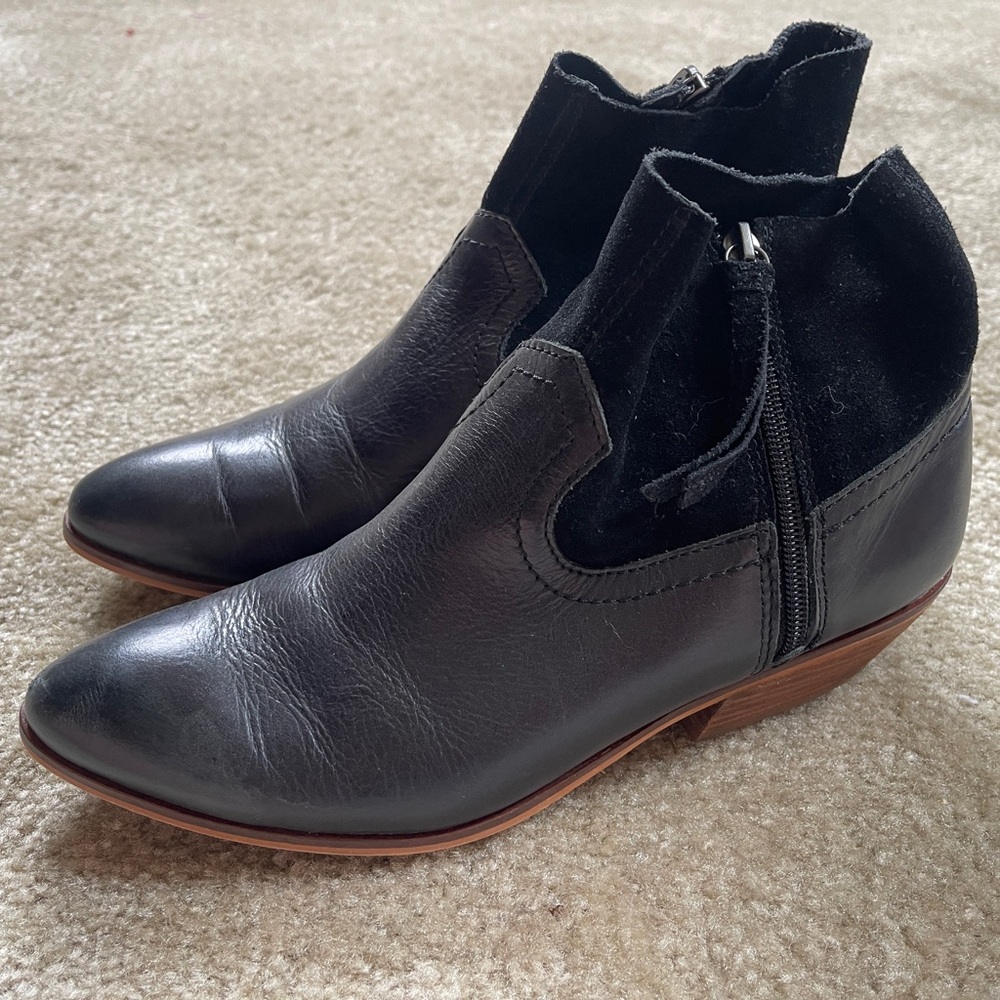 Frye Black Leather Rubie Boots - Picture 2 of 8